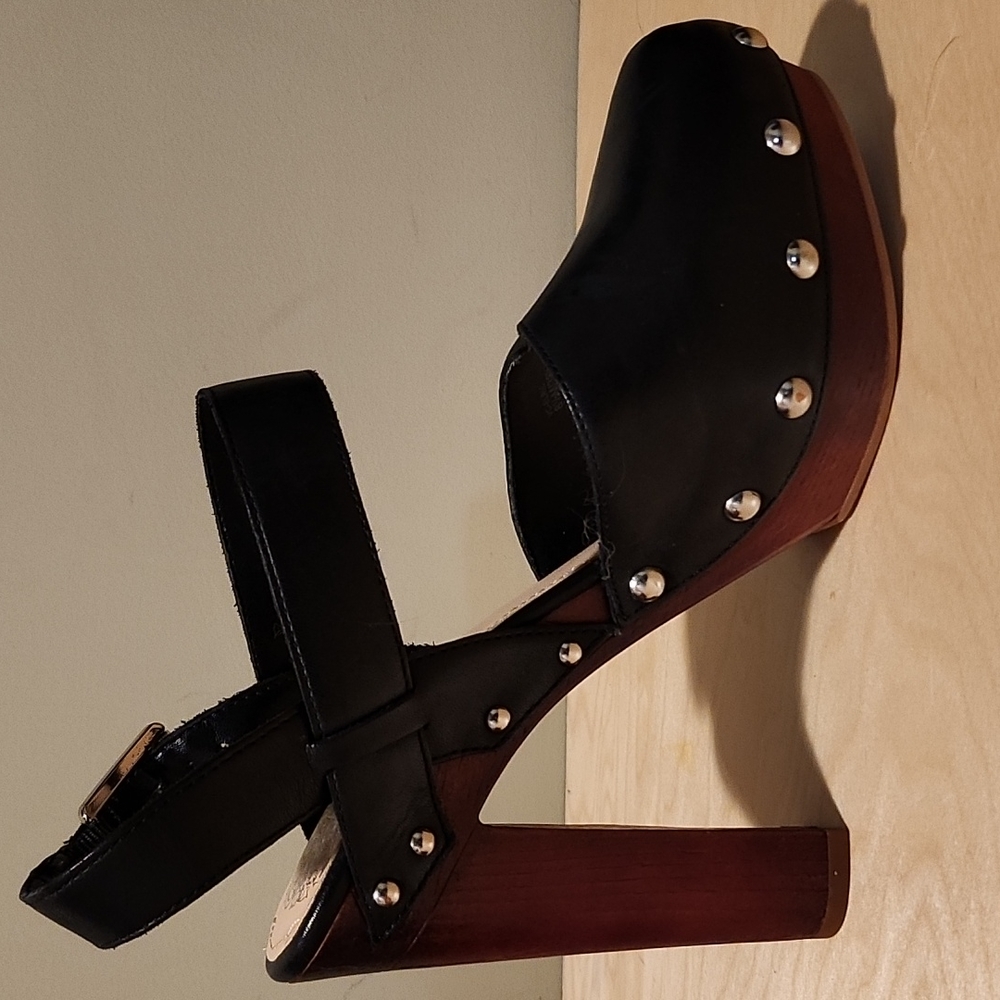 Vince Camuto Heels